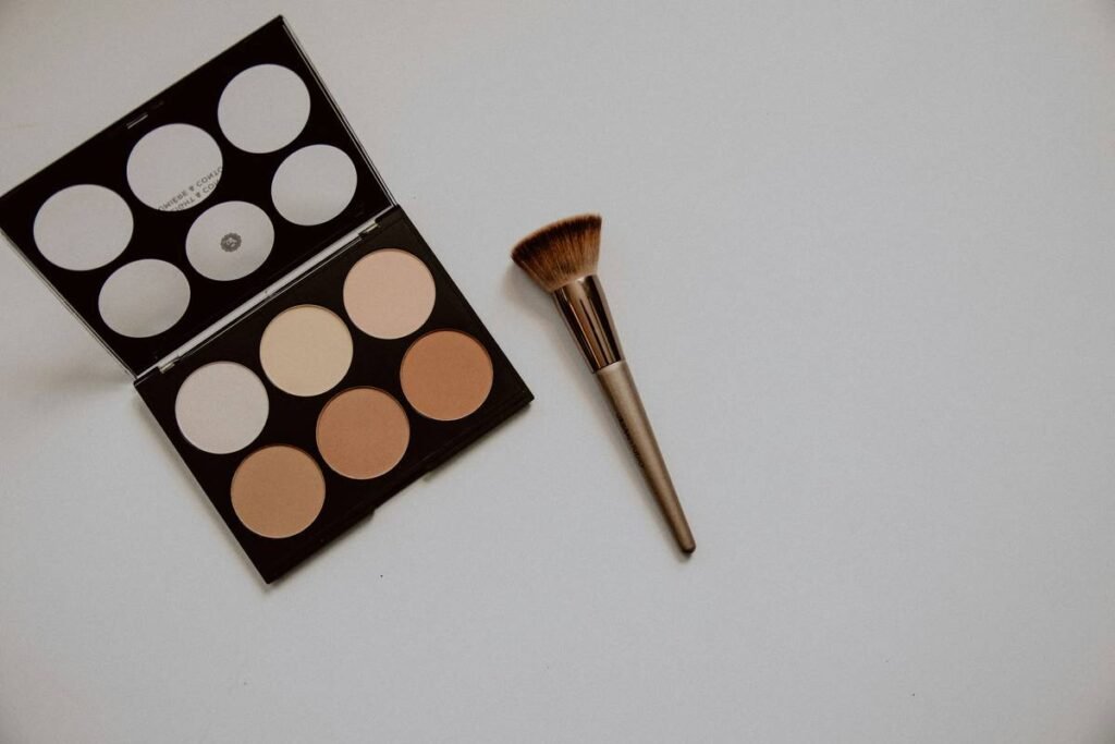 The Beauty Sponge Breakdown: Why Your Foundation Looks Patchy (And How to Fix It)