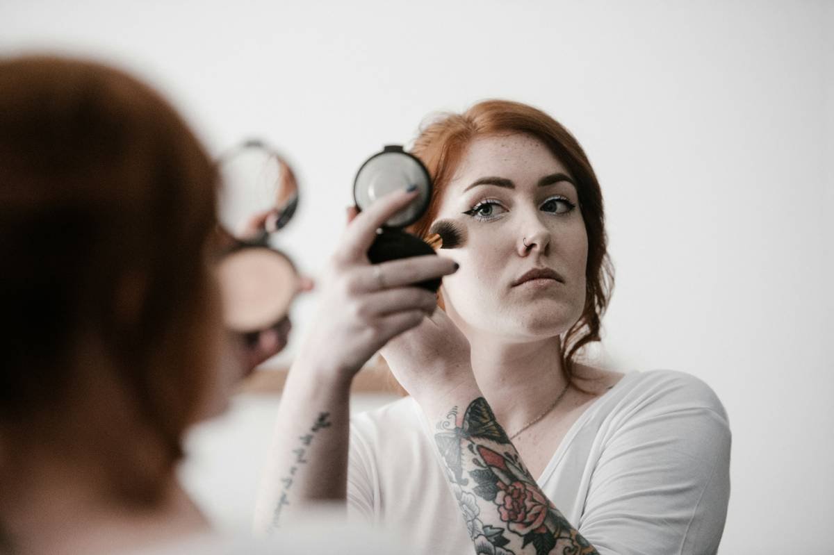 Makeup Stippling Brush: Your Secret Weapon for Flawless, Airbrushed Skin